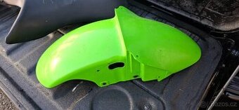 KAWASAKI ZX6R NINJA  PŘEDNÍ BLATNÍK