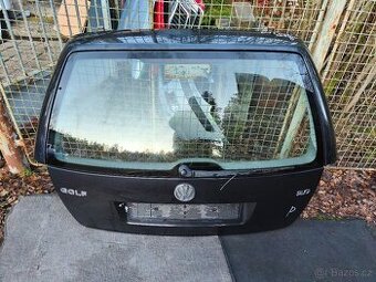 VW Golf 4 combi, variant - páté dveře, viko kufru