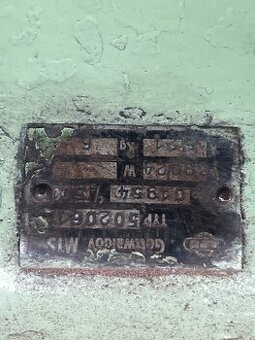 Bruska stojanová MTS