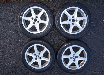 Elektrony Peugeot 16 ráfky 4x108 R16 ALU disky jeden zmáčklý