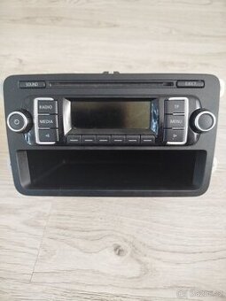 Prodám originál autorádio na Volkswagen polo