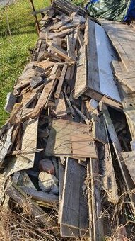 Dřevo za odvoz