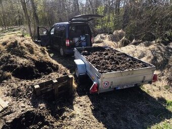 🔥 Luxus pro vaši zahradu – 100% koňský hnůj 🔥