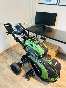 Golf: el.vozik,bag,hole