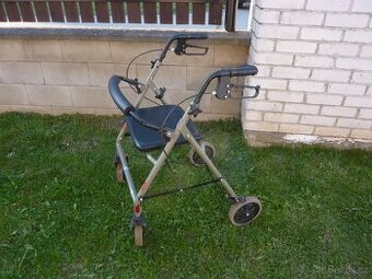 Chodítko pro seniory