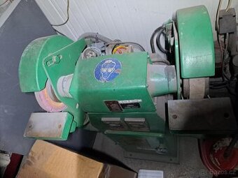 Dvoukotoučová bruska s odsáváním