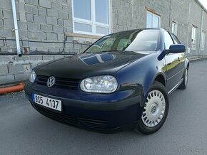 Volkswagen Golf 1.4i