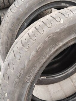 235/45 R17 - 1