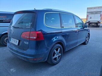 VW SHARAN