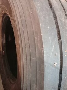 Nákladní pneumatiky 435/50 r 19,5