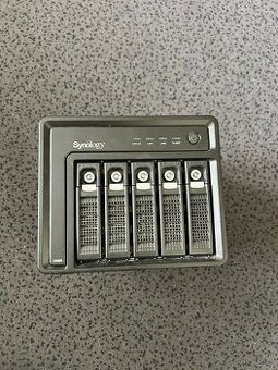 Synology DS508