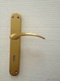 Dveřní klika / kování, zlatá mat, rozteč 72mm /22ks
