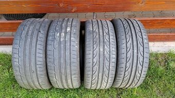 225/40 r18