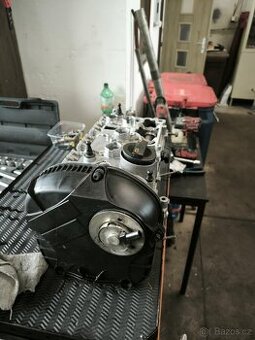 2,0 tfsi CAWA hlava motoru