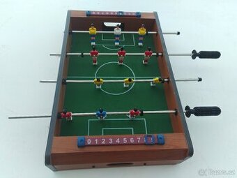 Stolni fotbálek detsky rozbity