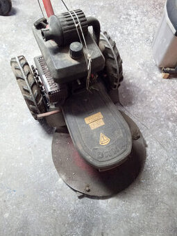 Sekačka Dakr s motorem Jikov 6.5 HP