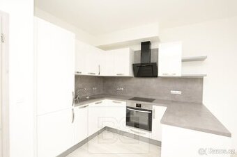 Prostorný byt 2+kk s terasou a garážovým stáním v Modřanech,