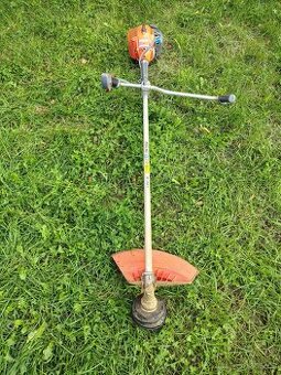 Křovinořez Oleo-Mac BC350