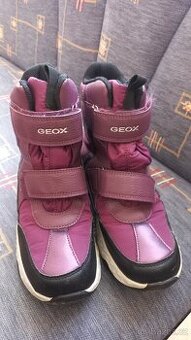 Sněhule Geox