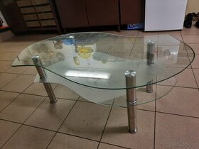 Skleněný dvoupatr.konferenční stolek,atyp.120 x 70 x v40 cm