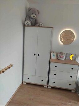 Skříň, komoda, knihovna