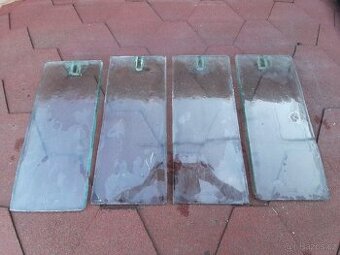 skleněné tašky bobrovky