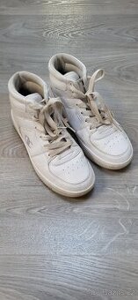 Prodám boty Champion