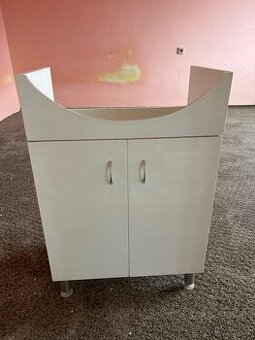 Skříňka pod umyvadlo