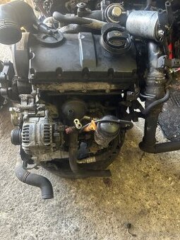 Prodám motor 1.9 TDi 85KW AUY