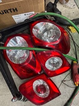 Zadní světla passat b6 combi