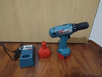 Prodám aku vrtačku Makita 6313