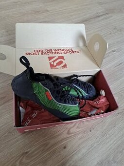 Fiveten Hornet 5.10 boty na lezení - lezečky