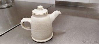 Ruční čajová keramika (konvičky, ohříváky, šálky, gaiwany)
