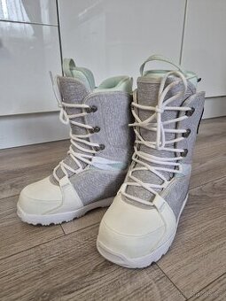 Dámské snowboardové boty vel. 39