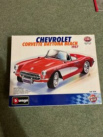Burago Chevrolete Corvette Daytona Beach 1/24 - 1