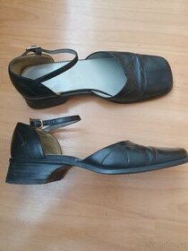 Černé vintage boty vel.38