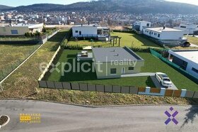 Prodej, Pozemky pro bydlení,  680 m2 - Zlín - Prštné