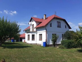 Rodinný dům v obci Zbraslavice, RK NEVOLAT