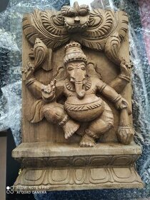 Ganesha dřevořezba Indie