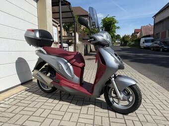 Honda PeS 125i, cz doklady - velice hezká
