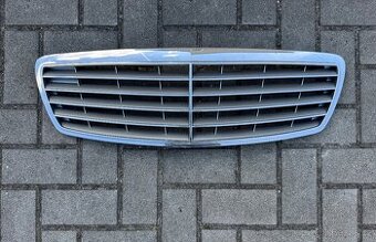 Mercedes w211 e-class maska