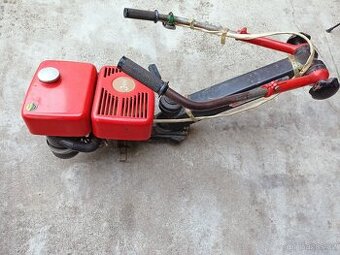 Malotraktor Vari