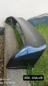 Bmw E36 Velké Gt křídlo