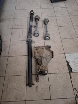 Samosvor BMW E34 poměr 3.23 obal 188
