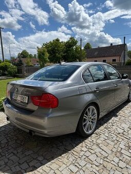 Bmw 335i E90