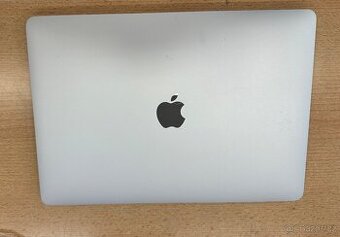 Apple MacBook Pro 13. 2017