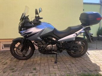 Suzuki Strom 650 DL