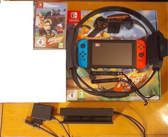 Nintendo Switch, hra, paměťová karta atd.
