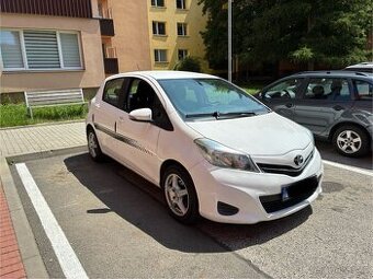 Toyota yaris 1.3 vvti ČR 2013
