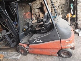 VZV Linde e 30